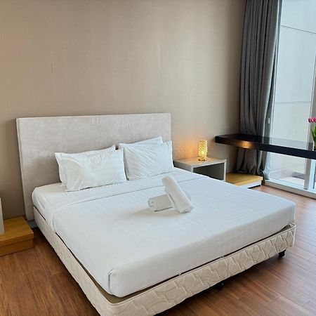 Faced Suites Platinum Klcc 吉隆坡 外观 照片