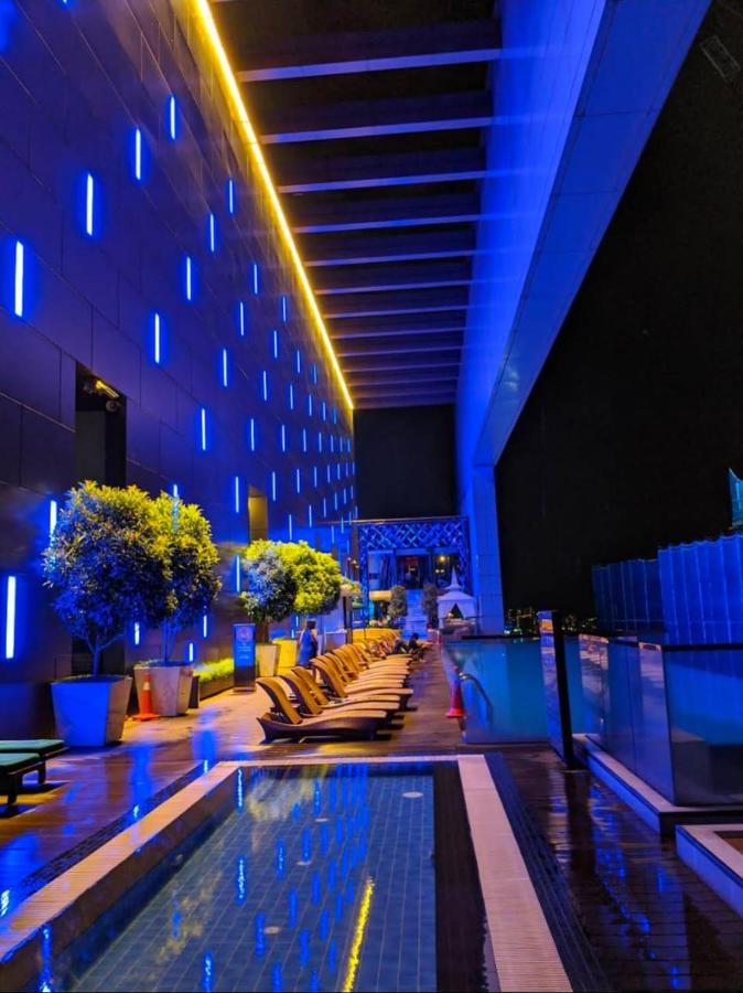 Faced Suites Platinum Klcc 吉隆坡 外观 照片
