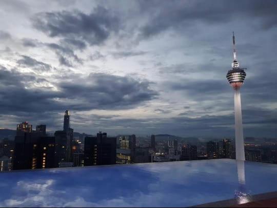 Faced Suites Platinum Klcc 吉隆坡 外观 照片