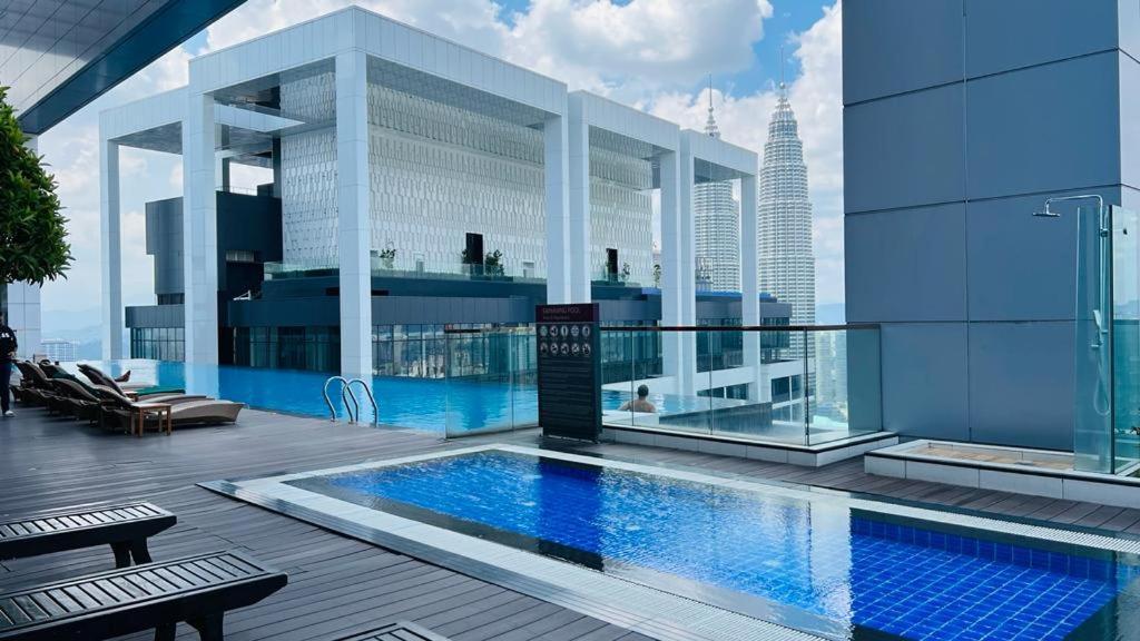 Faced Suites Platinum Klcc 吉隆坡 外观 照片